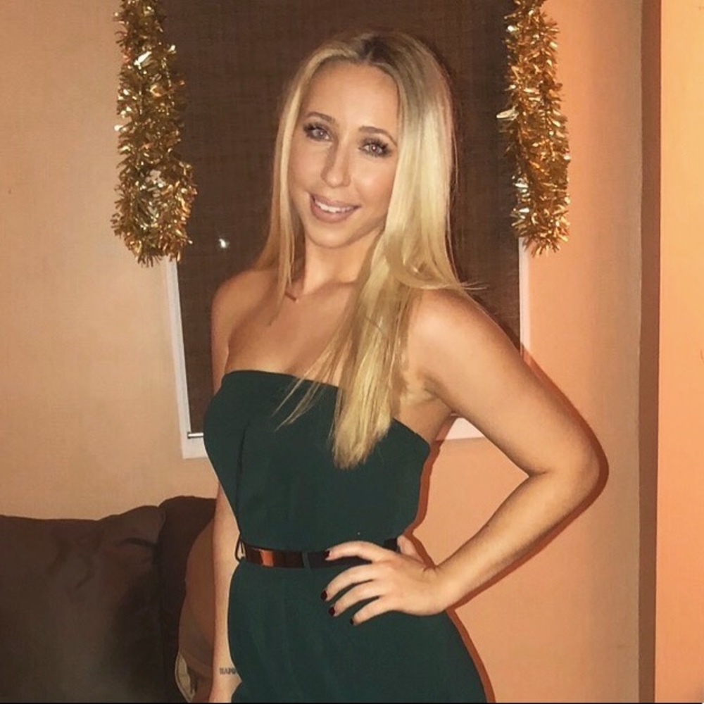 Meet your Posher, Lauren